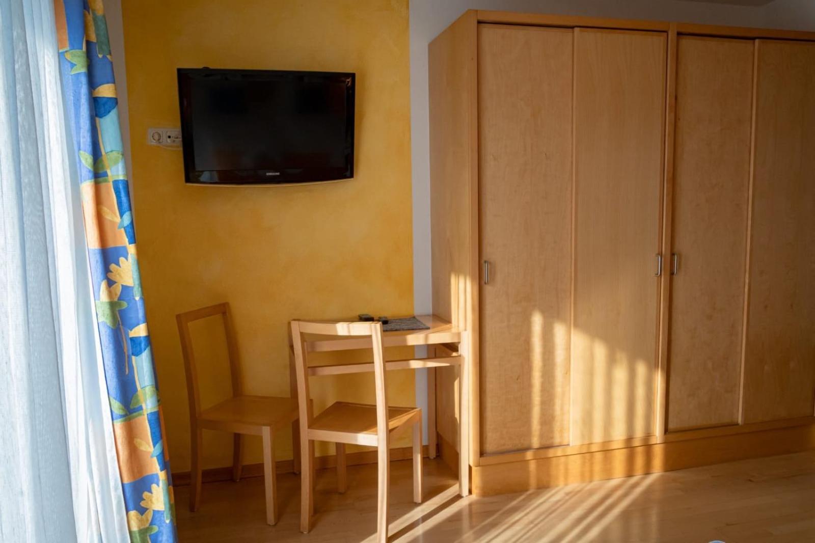 Familienpension Gletscherblick Heiligenblut Exterior foto